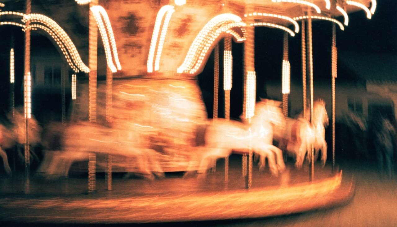 Why fewer and fewer developers use physics engines for web animations